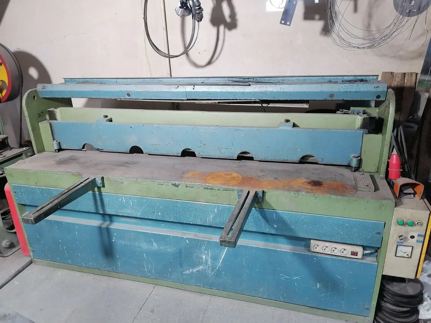 گیوتین|ماشین‌آلات صنعتی|محمدشهر, شهرک چمران|دیوار