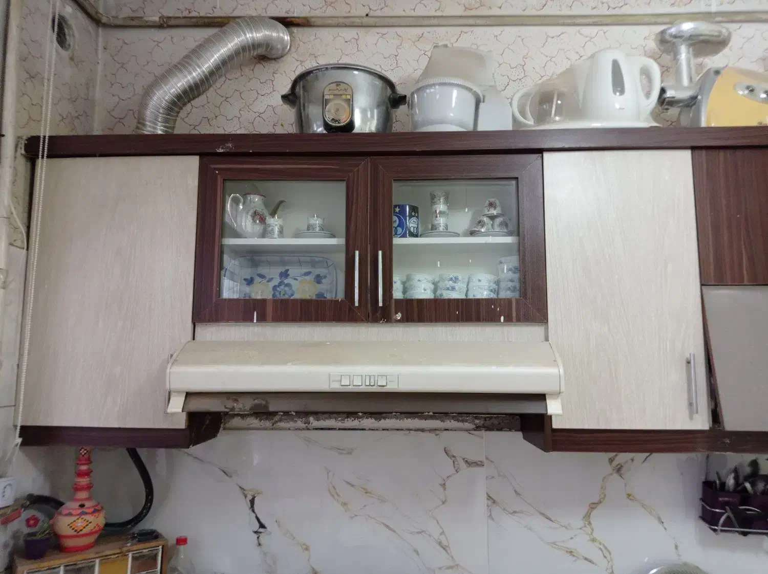 کابینت کارکرده|آب‌چکان و نظم‌دهنده ظروف|مشهد, ایثارگران|دیوار