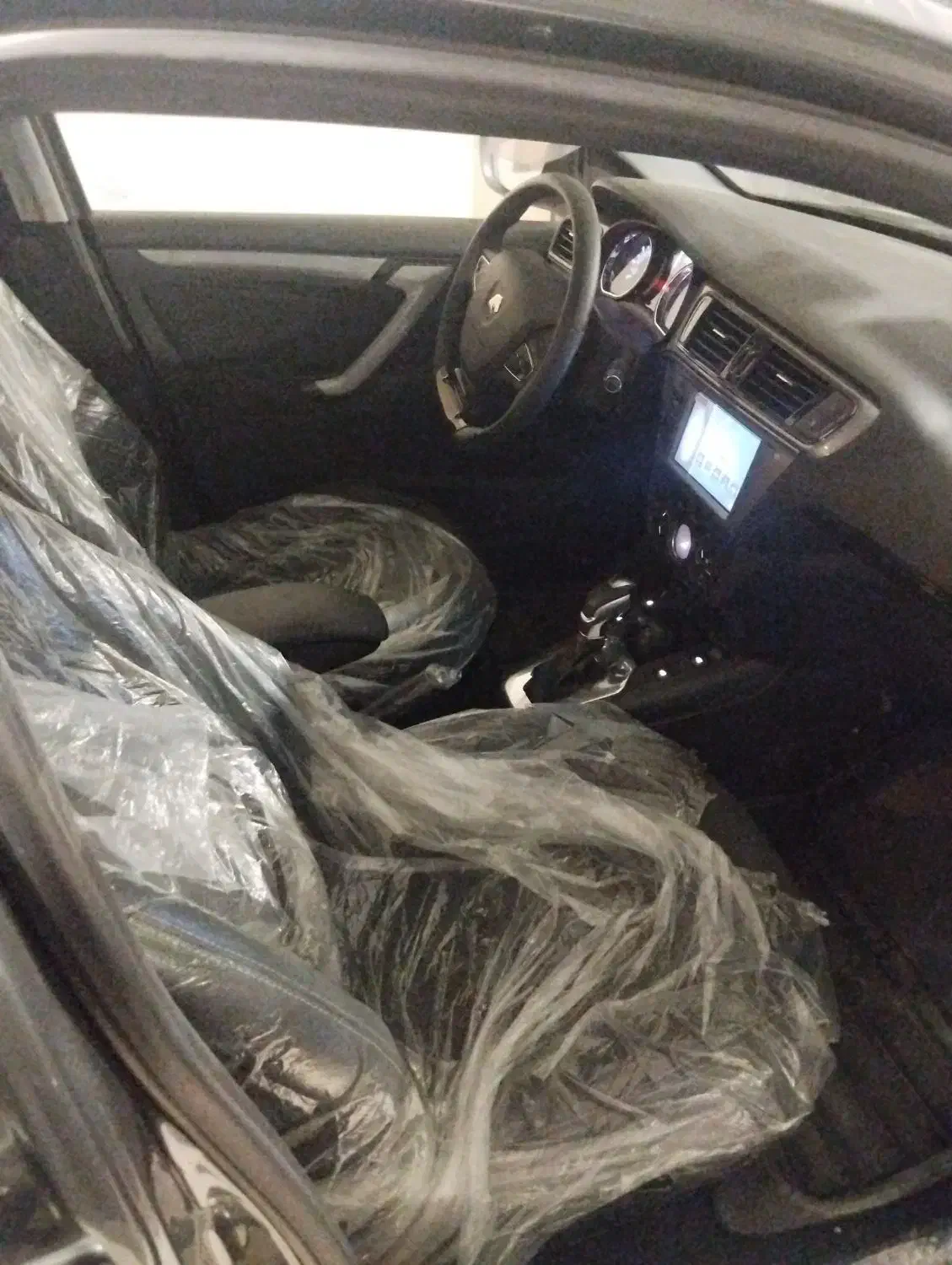 تارا اتوماتیک V2 مدل 1402|خودرو سواری و وانت|همدان, |دیوار