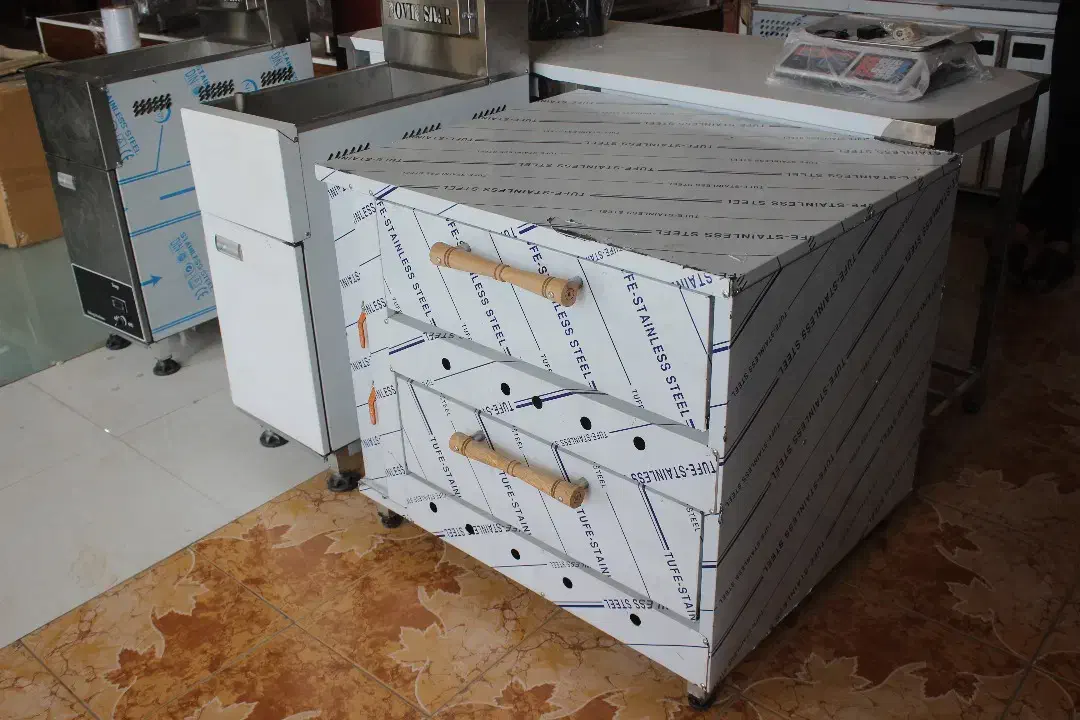 دیسپلی سرخکن طرح دین،فرصندوقی پیتزامیز بردینگ گریل|کافیشاپ و رستوران|پرند, فاز ۳|دیوار