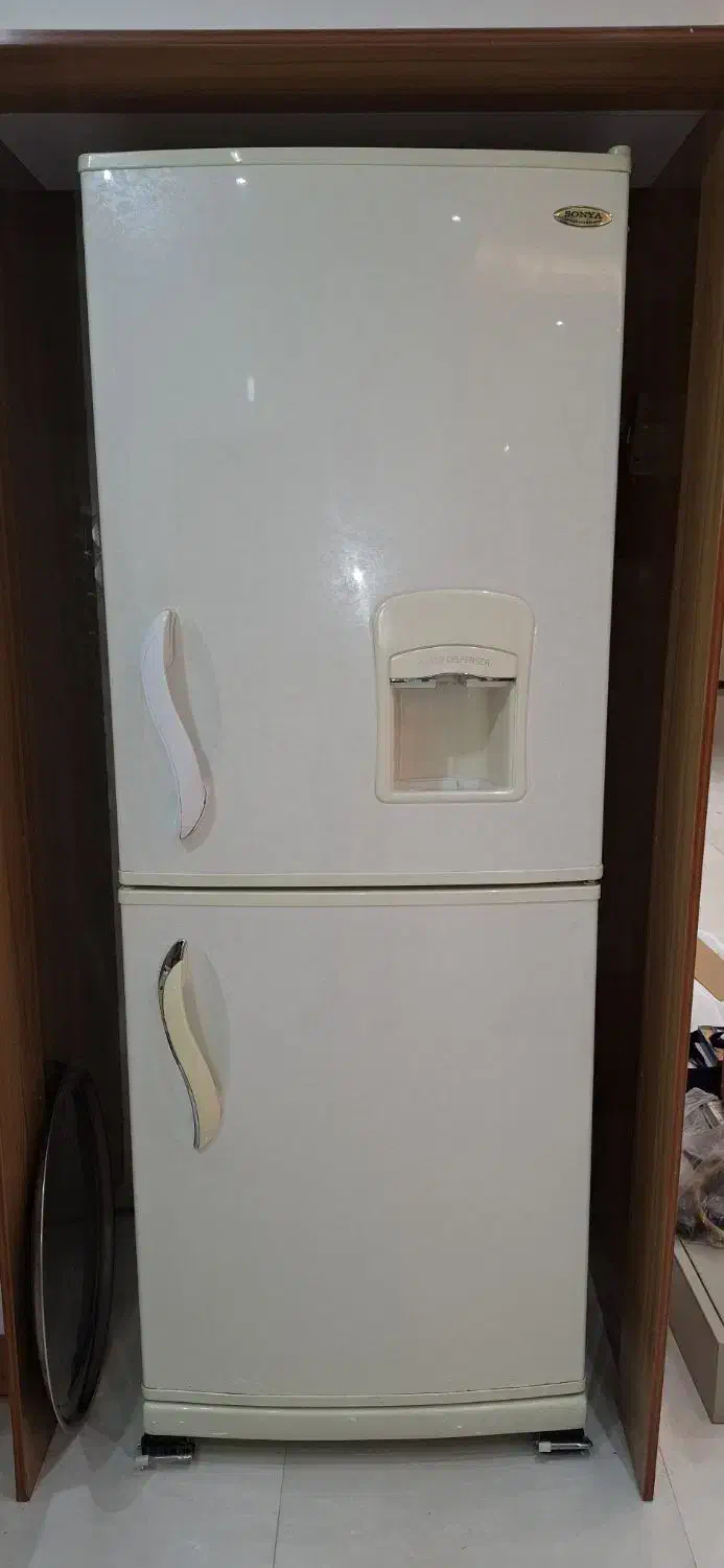 یخچال|یخچال و فریزر|گرمدره, |دیوار