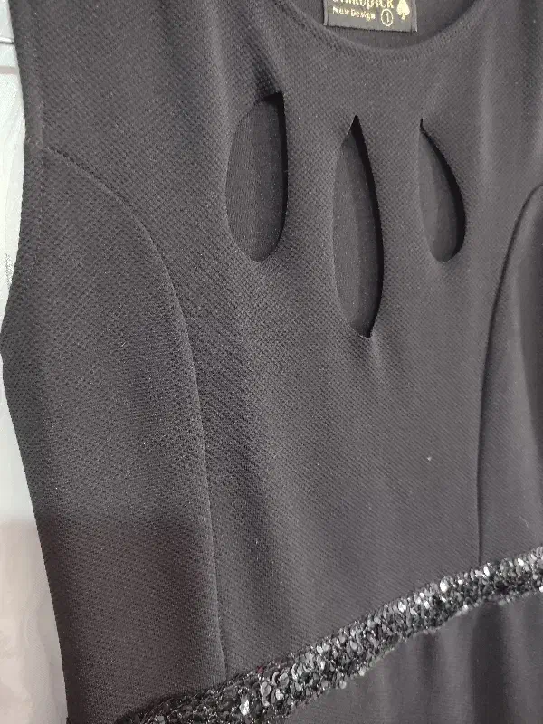 تعدادی لباس مجلسی ارزان زیبا و شیک، سالم و نو|لباس|شیراز, درکی|دیوار