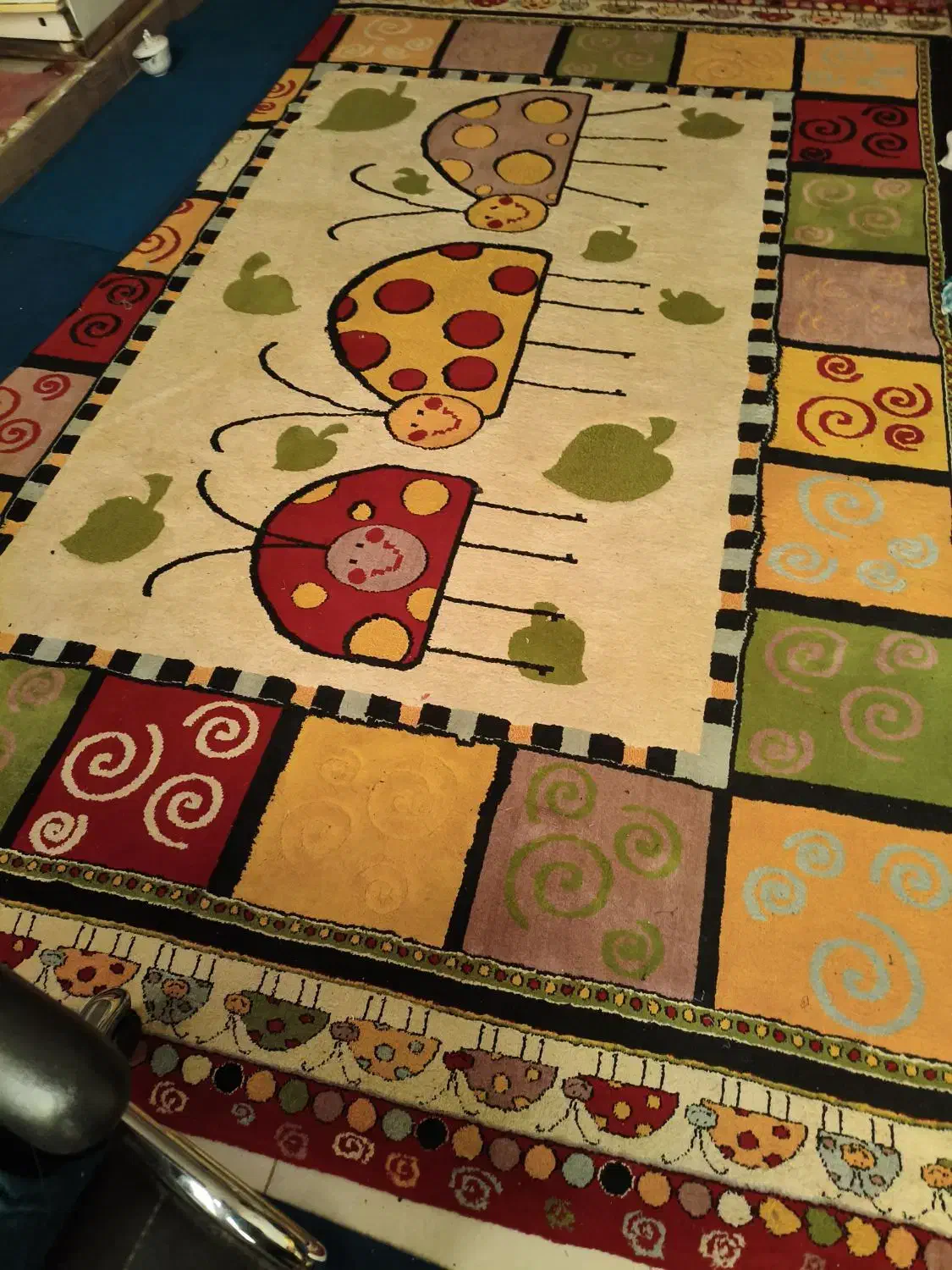 فروش در حد نو به فروش می رسد سالم و تمیز|فرش|کرج, حصارک بالا|دیوار