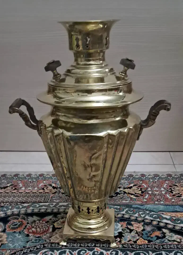 سماور ورشو قدیمی|کلکسیون اشیاء عتیقه|ری, دیلمان|دیوار