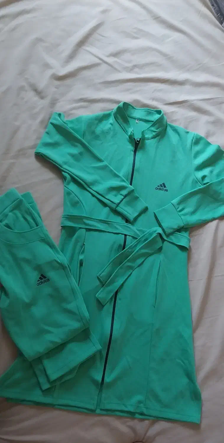 ست ورزشی|لباس|رودهن, |دیوار