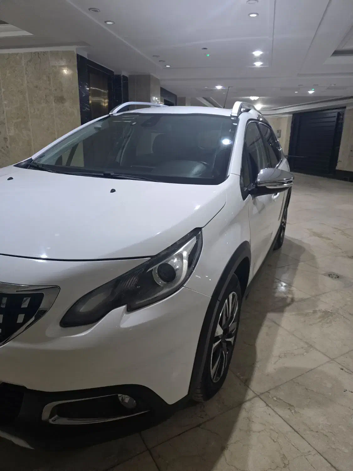 پژو ۲۰۰۸ بدون رنگ مدل ۹۸تک برگ سند|خودرو سواری و وانت|تهران, شهرک صدرا|دیوار