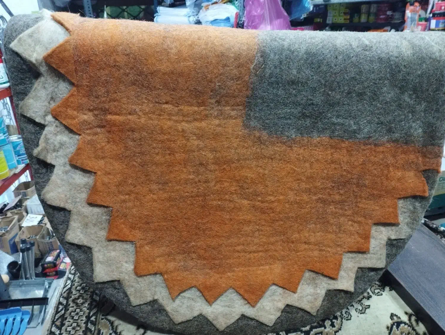 زیر زینی|اسب و تجهیزات اسب‌سواری|رشت, یخسازی|دیوار