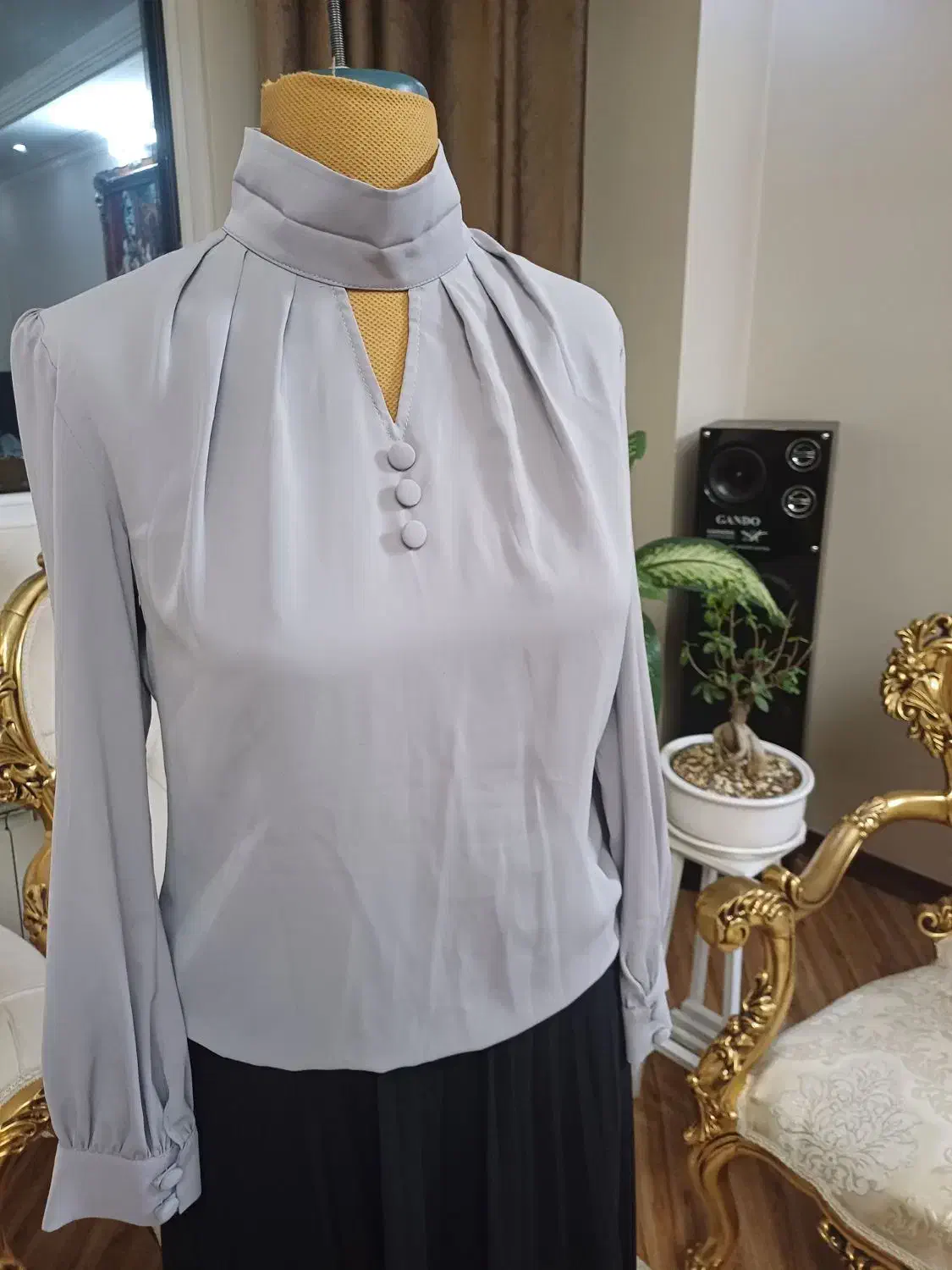 تعدادی لباس همگی در حدنو|لباس|ری, سیزده آبان|دیوار