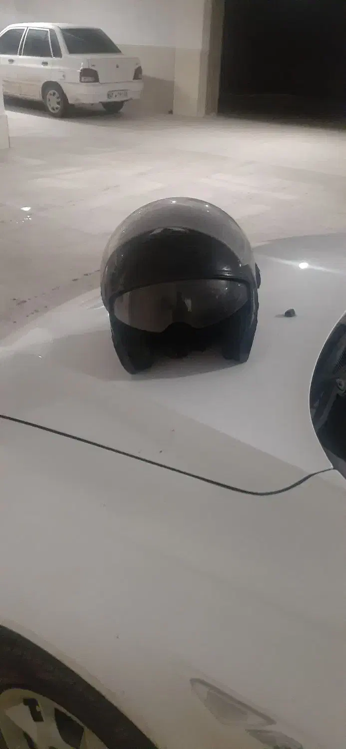 کلاه کاسکت|لباس|زنجان, |دیوار