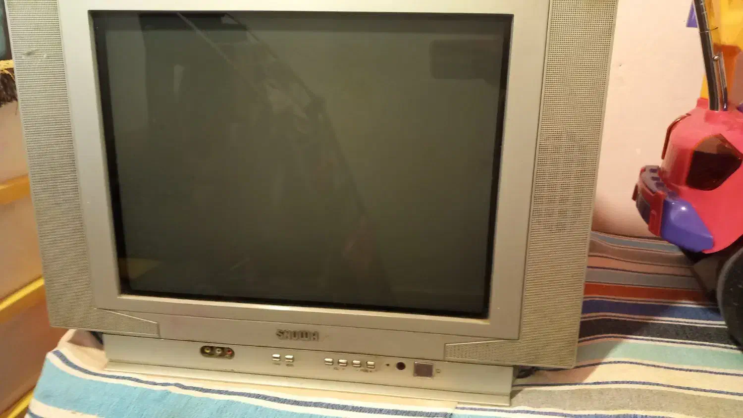 تلوزیون اسنوا|تلویزیون و پروژکتور|گرگان, |دیوار