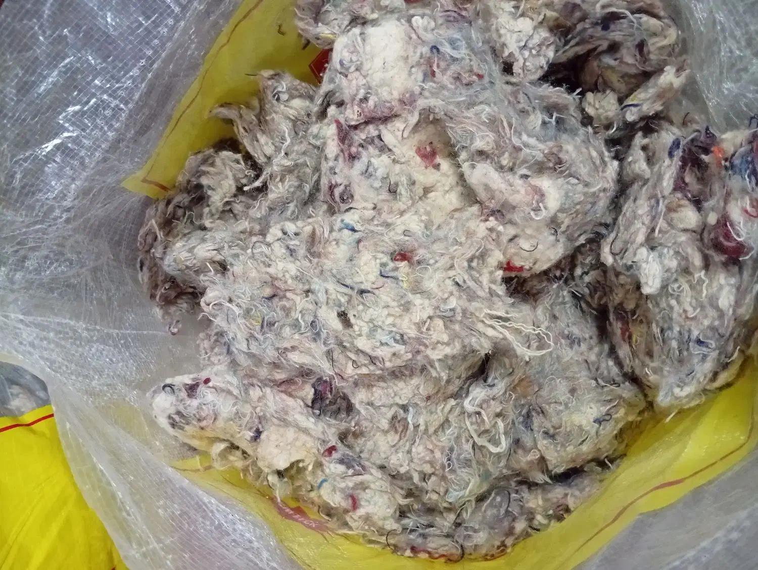 دم قیچی قالی|رختخواب، بالش، پتو|فلاورجان, |دیوار