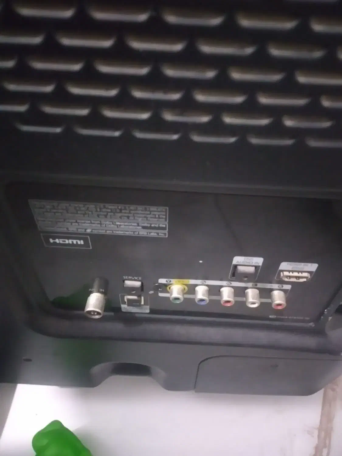 تلویزیون‌پنل‌شکسته|تلویزیون و پروژکتور|ملارد, |دیوار