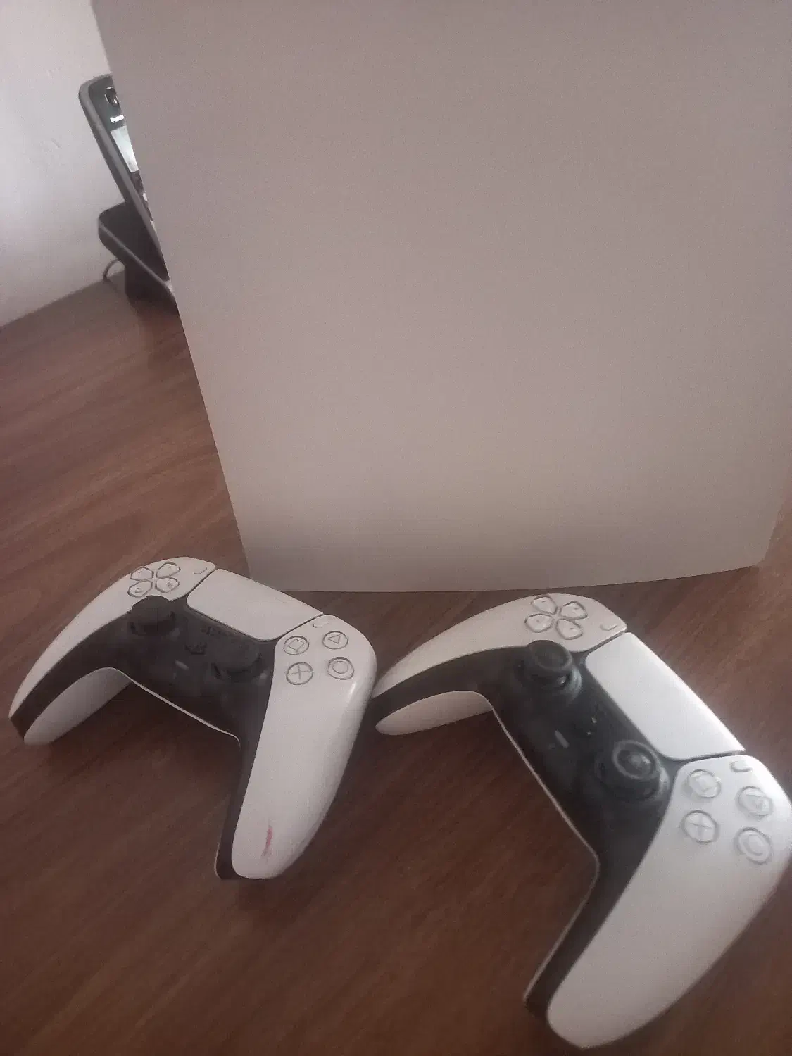 P s five|کنسول، بازی ویدئویی و آنلاین|لاهیجان, لیل|دیوار