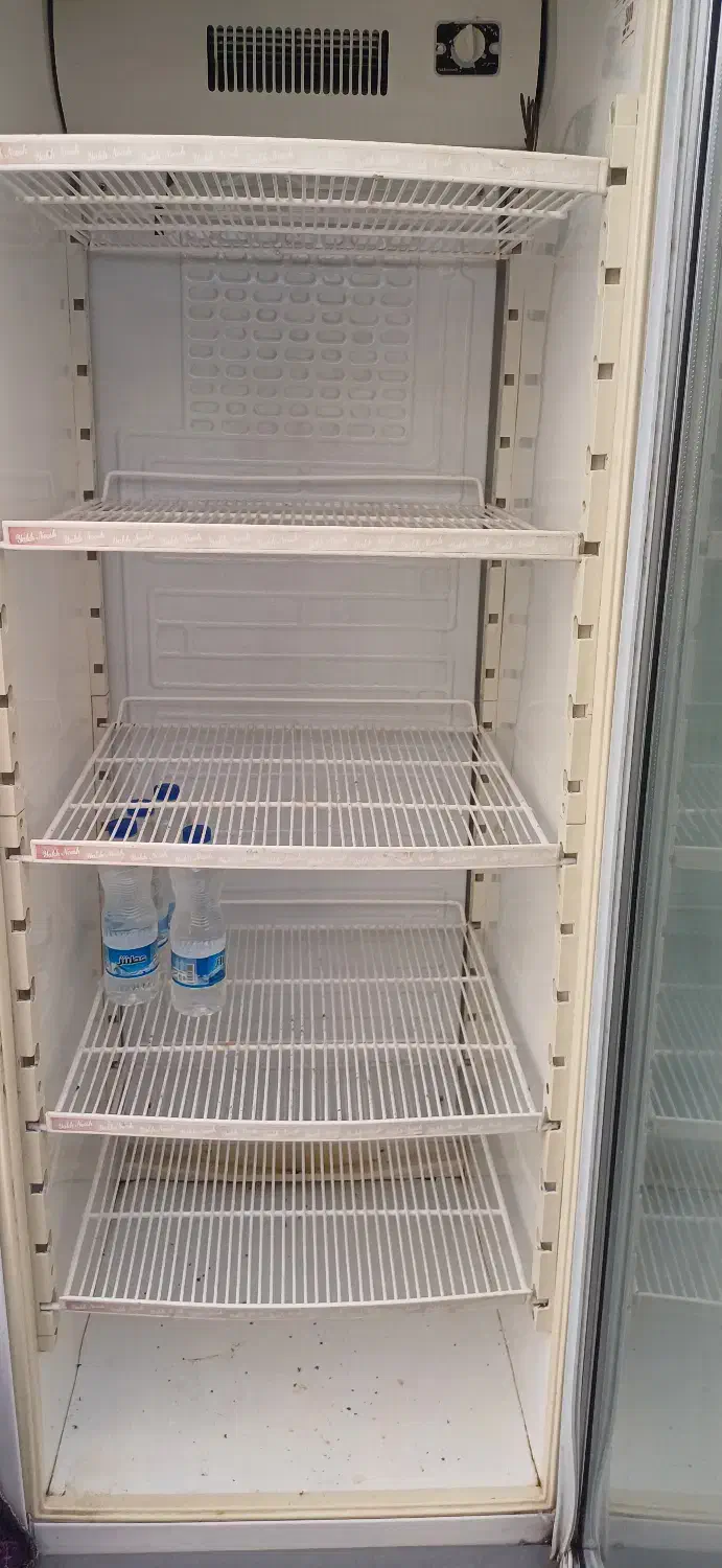 یخچال ایستاده|فروشگاه و مغازه|رشت, ولکس|دیوار