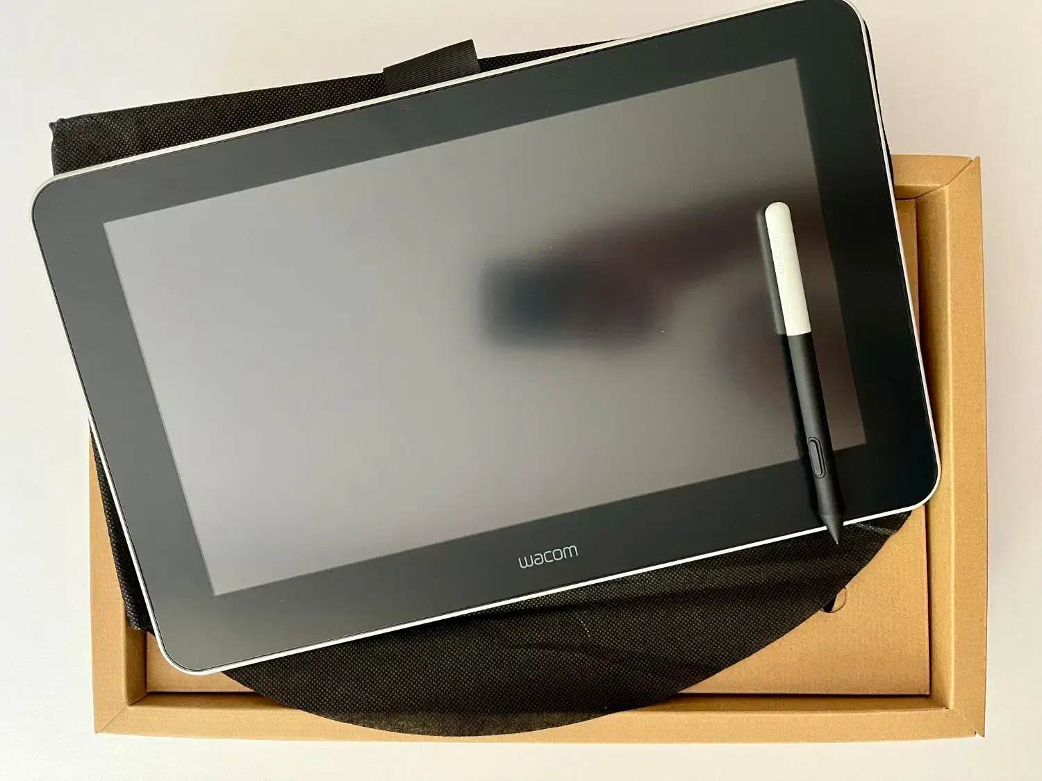 قلم نوری وکام وان|قطعات و لوازم جانبی رایانه|شیراز, باغ تخت|دیوار