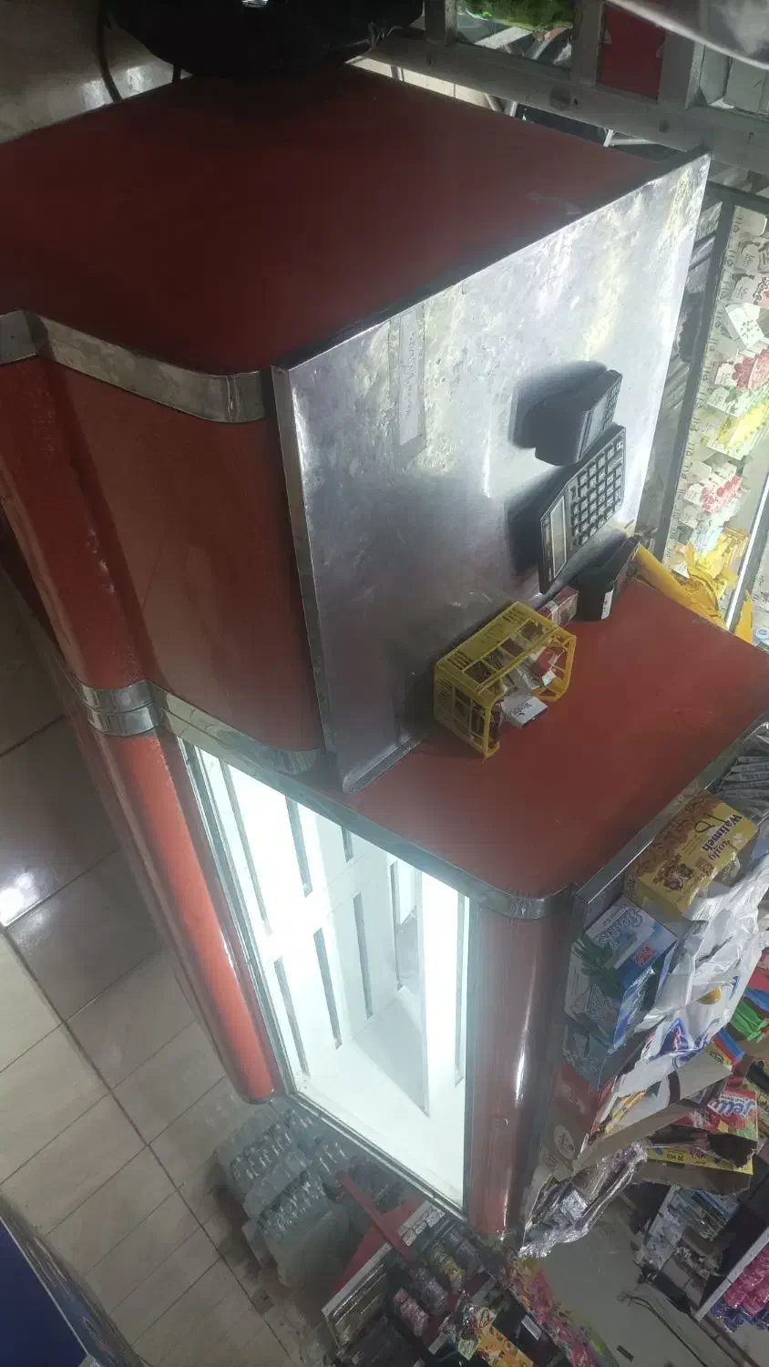 یخچال ویترینی|فروشگاه و مغازه|نجف‌آباد, امیرآباد|دیوار