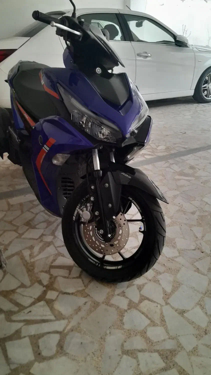 طرح ایروکس|موتورسیکلت|رشت, منظریه|دیوار