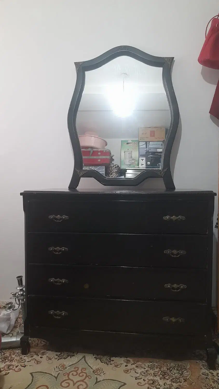 دراور|جاکفشی، کمد، دراور|شیروان (خراسان), |دیوار