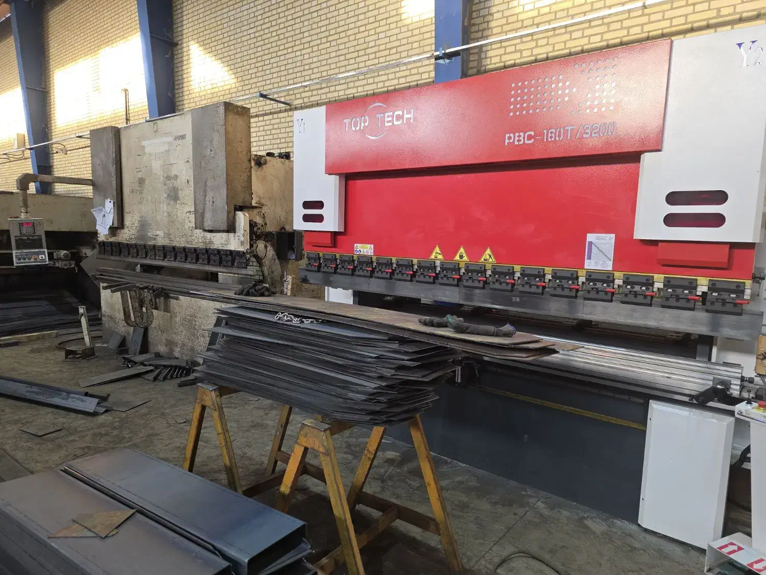 نیازمند دو نفر خمکار و برشکار لیزر فلزات|استخدام صنعتی، فنی، مهندسی|قوچان, |دیوار