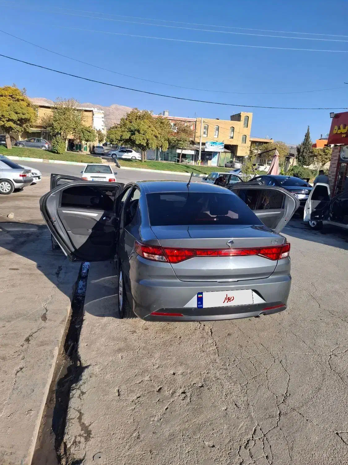 تارا اتوماتv2 خاکستری|خودرو سواری و وانت|شیراز, شهرک قمشه|دیوار