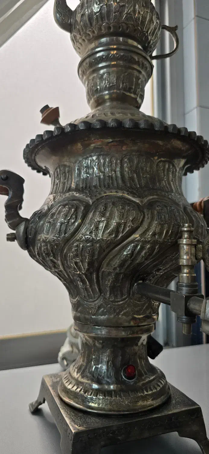 سماور برنجی کاردست قدیمی|سماور، چای‌ساز، قهوه‌ساز|اصفهان, محمودیه|دیوار