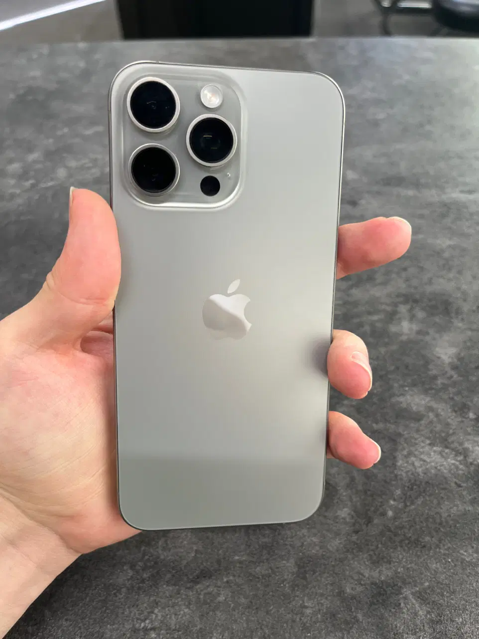 15 pro max|موبایل|تهران, فردوسی|دیوار