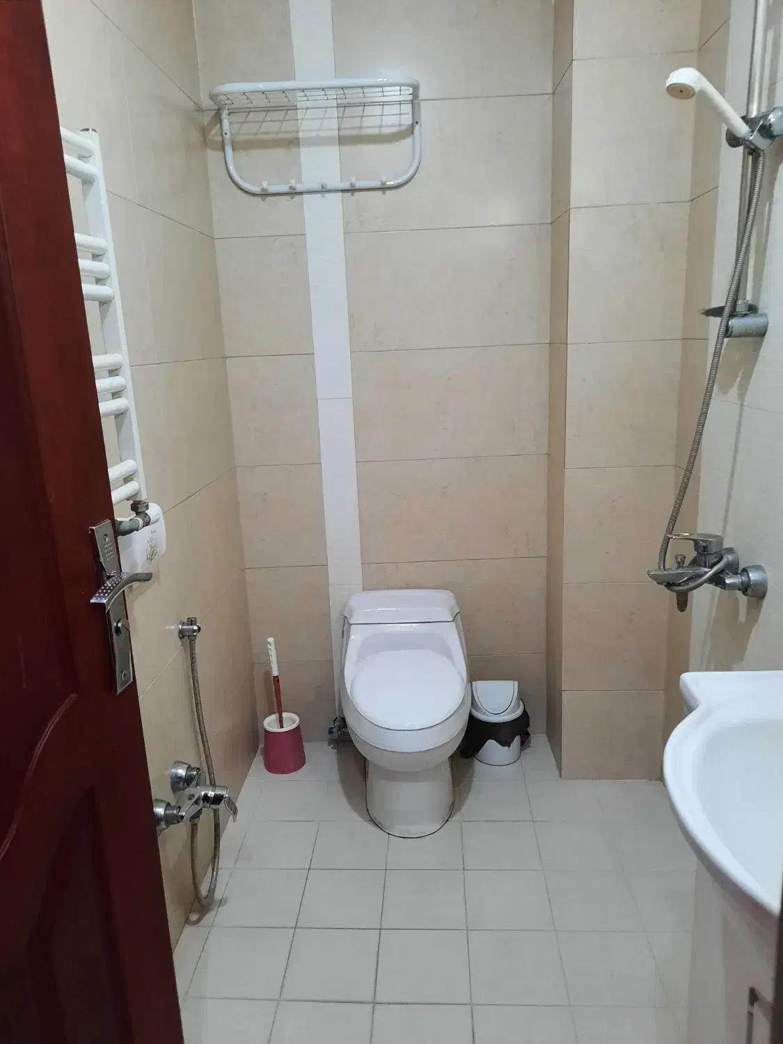 افر ویژه اجاره سوئیت آپارتمان نزدیک حرم|اجارهٔ کوتاه‌مدت آپارتمان و سوئیت|مشهد, عنصری|دیوار