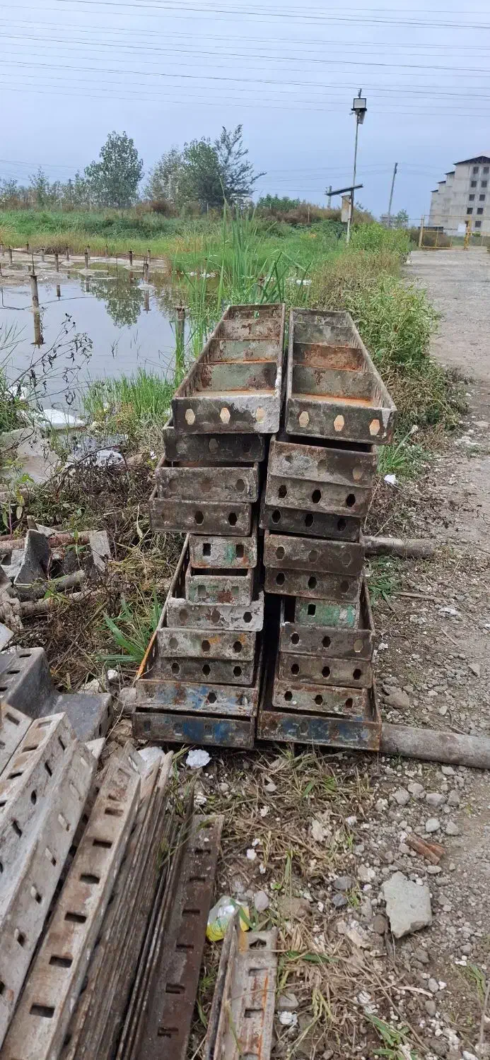 قالب ۴۰ .۲۰ ۱۵ نبشی فروشی در حد نو|مصالح و تجهیزات ساختمان|رشت, شهرک صنعتی|دیوار