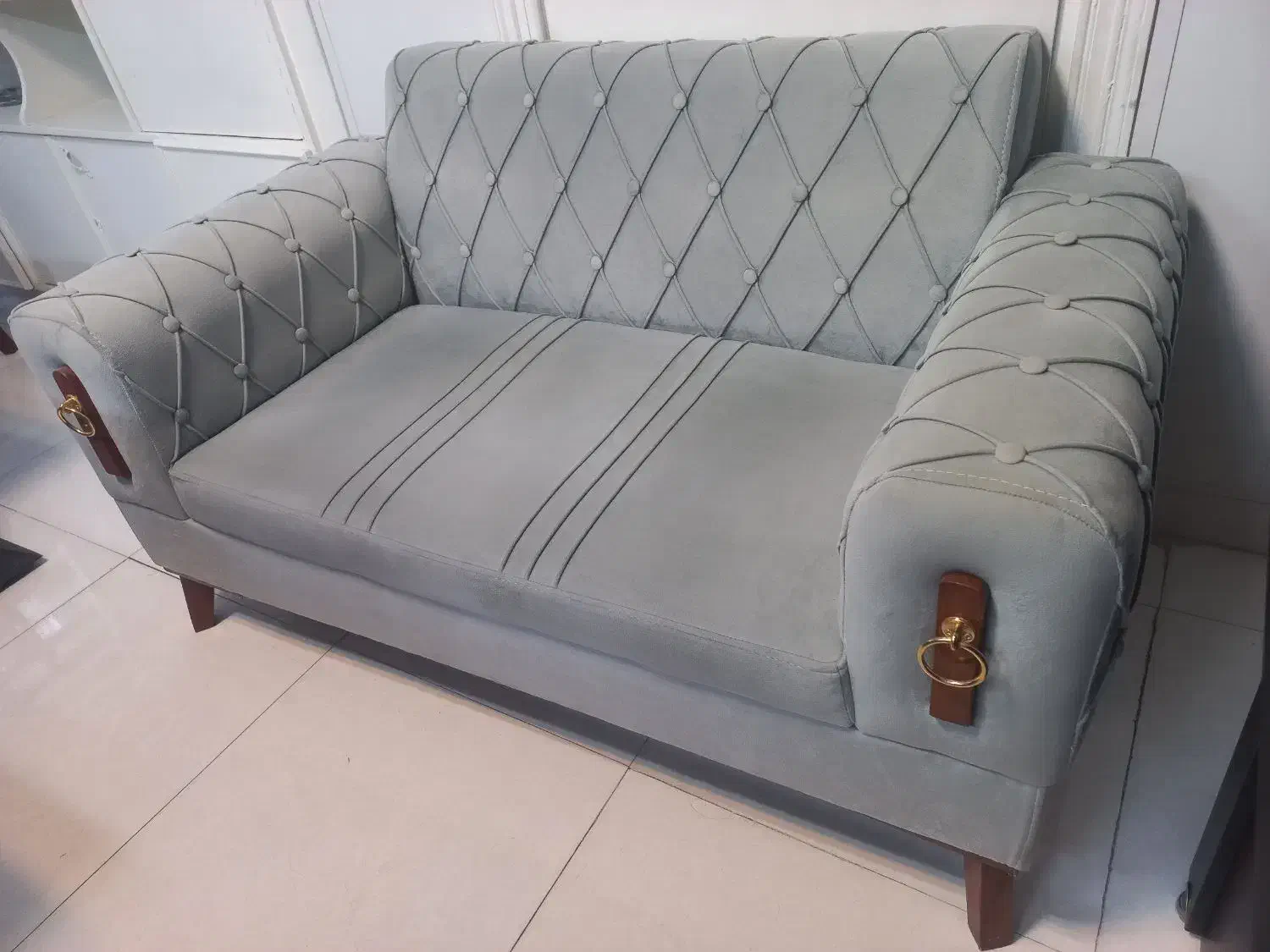 مبل نیم ست سالم و خوب|مبلمان خانگی و میز عسلی|مشهد, احمدآباد|دیوار