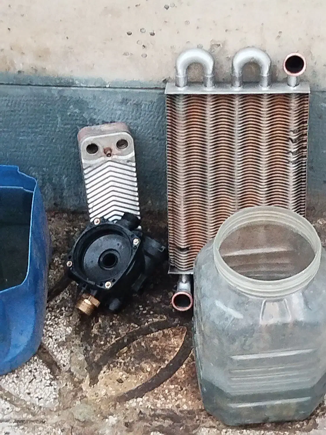 نصب تعمیر سرویس اسپیلت پکیج آبگرمکن فوری|خدمات پیشه و مهارت|صدرا-فارس, فاز ۲|دیوار