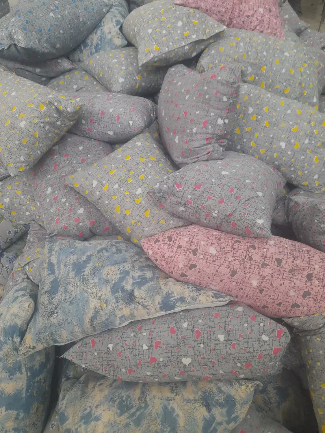 بالش|رختخواب، بالش، پتو|اصفهان, احمدآباد|دیوار