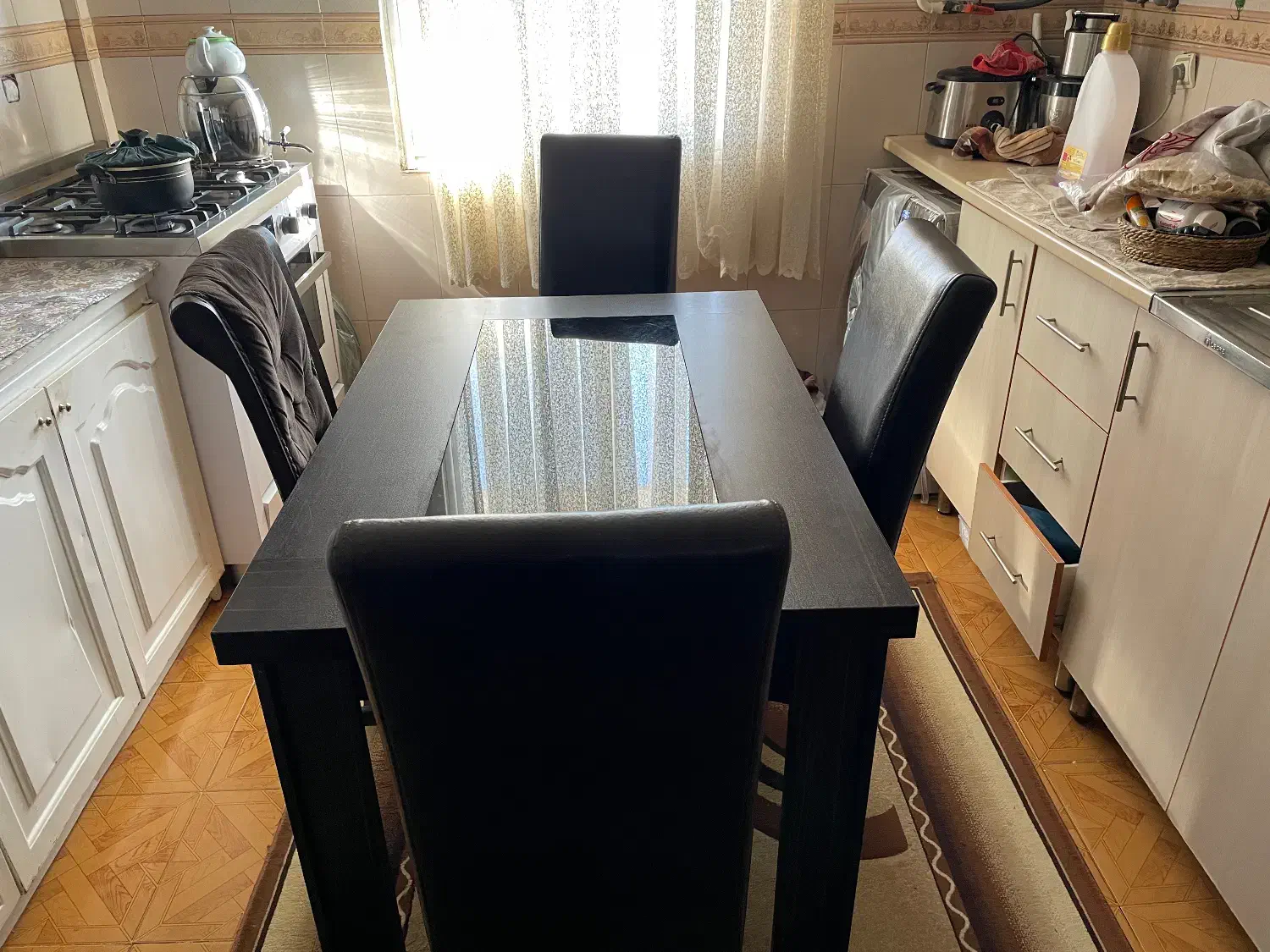 میز ناهار خوری|میز و صندلی غذاخوری|اقبالیه, |دیوار