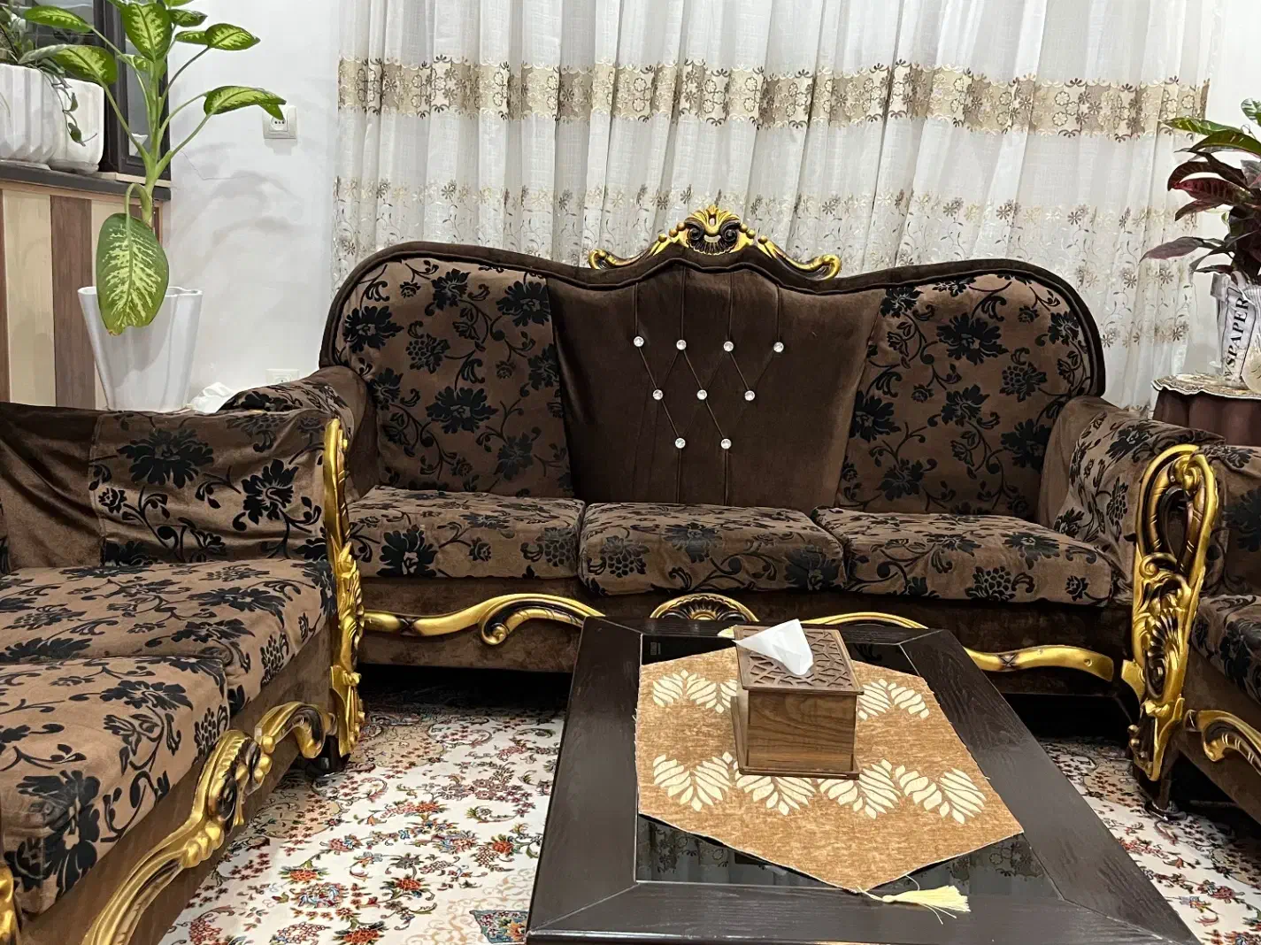 فروش مبل ۹نفره|مبلمان خانگی و میز عسلی|شاهرود, |دیوار