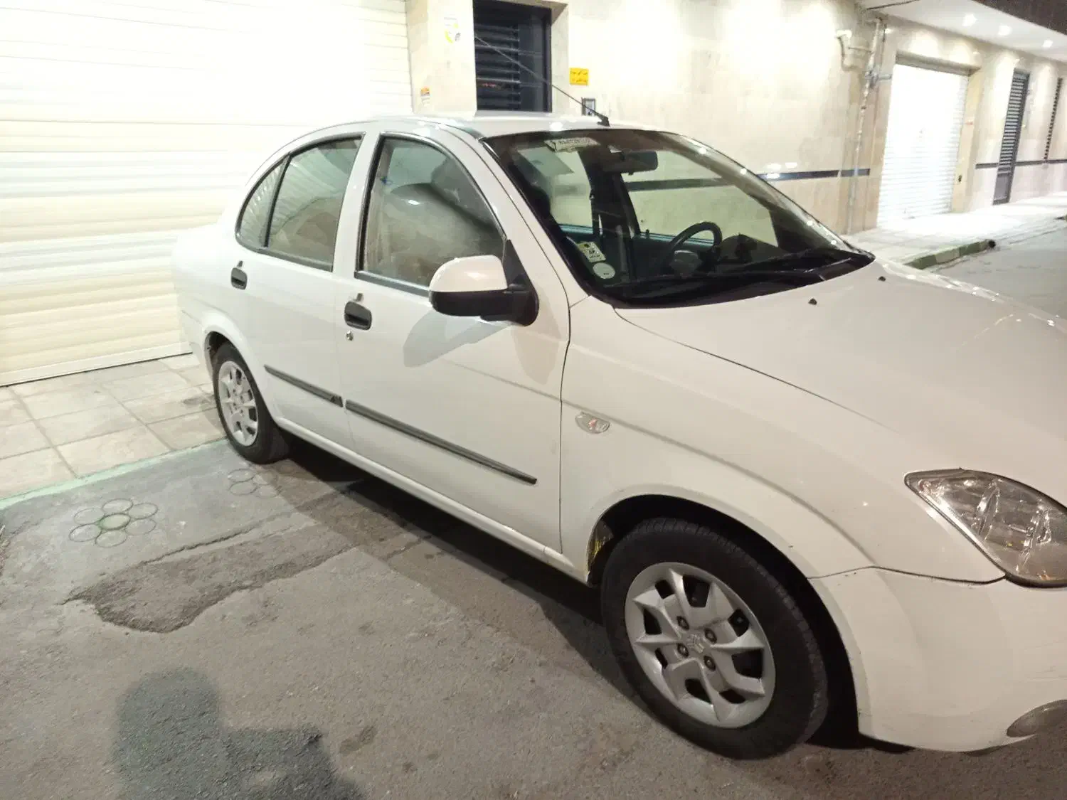 تیبا سفید مدل EX ۱۴۰۰ کم کار|خودرو سواری و وانت|مشهد, حسابی جنوبی (شهرک غرب)|دیوار