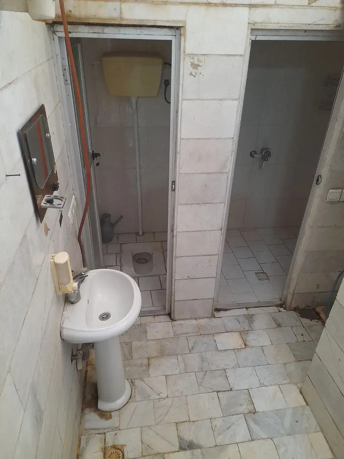 سوئیت اجاره ای|اجارهٔ کوتاهمدت آپارتمان و سوئیت|کاشان, پشت شهربانی|دیوار