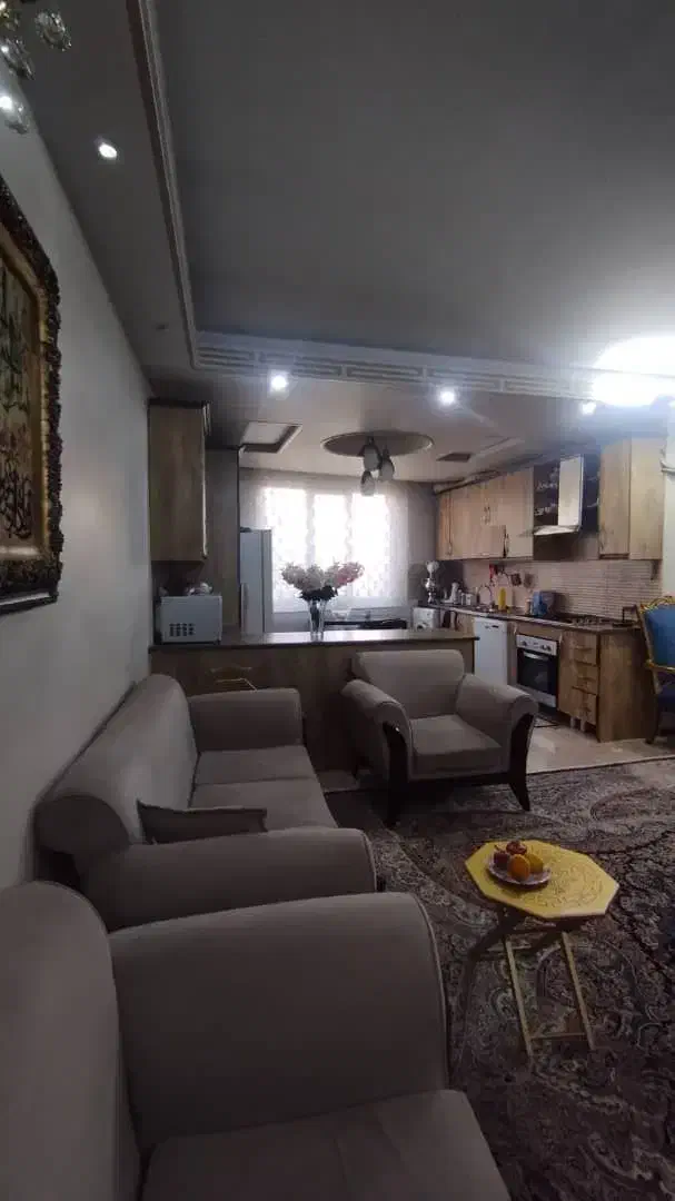 ۱۰۷متری.دوواحدی.قیام جنوبی.شاهد|فروش آپارتمان|تهران, تاکسیرانی|دیوار