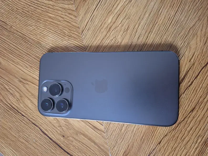 آیفون ۱۳ پرو ۱۲۸ مشکی|موبایل|قائم‌شهر, |دیوار