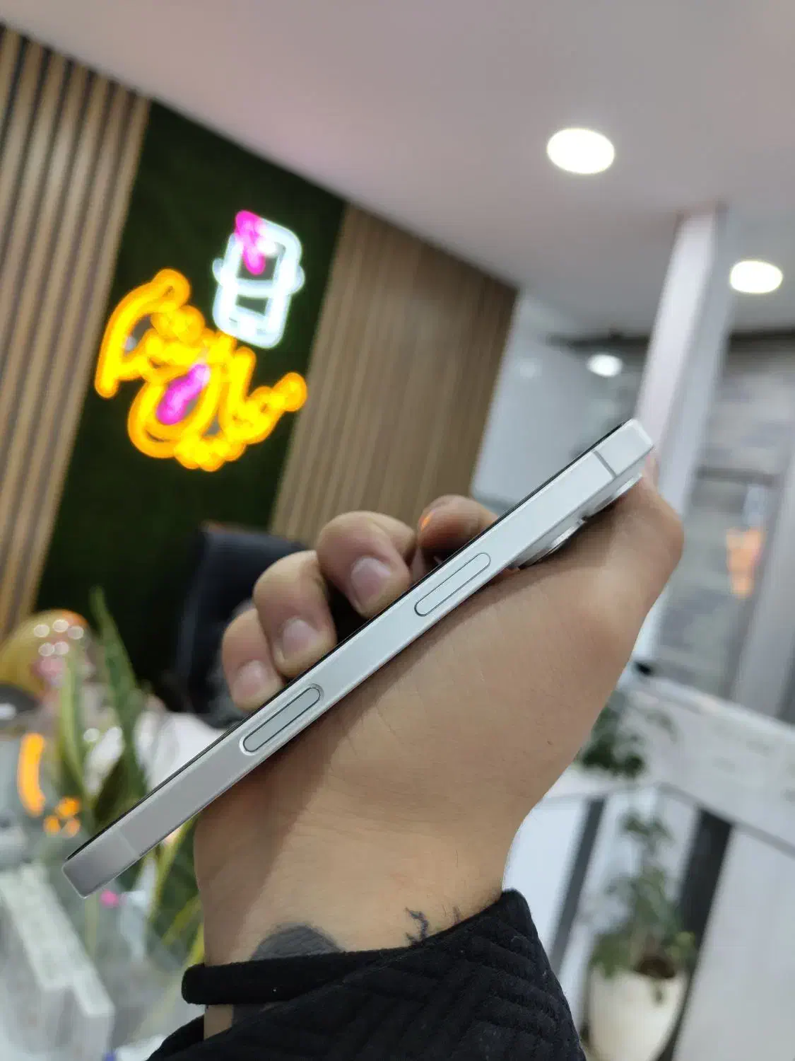 آیفون ۱۶ نرمال کارکرده|موبایل|پاکدشت, پاکدشت (مامازند)|دیوار