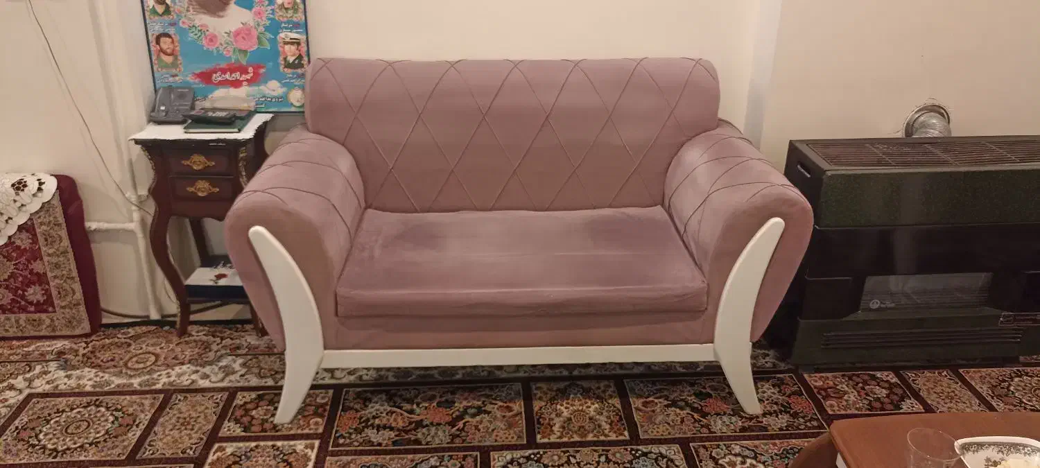 مبل هفت نفره|مبلمان خانگی و میز عسلی|قم, باغ شازده|دیوار