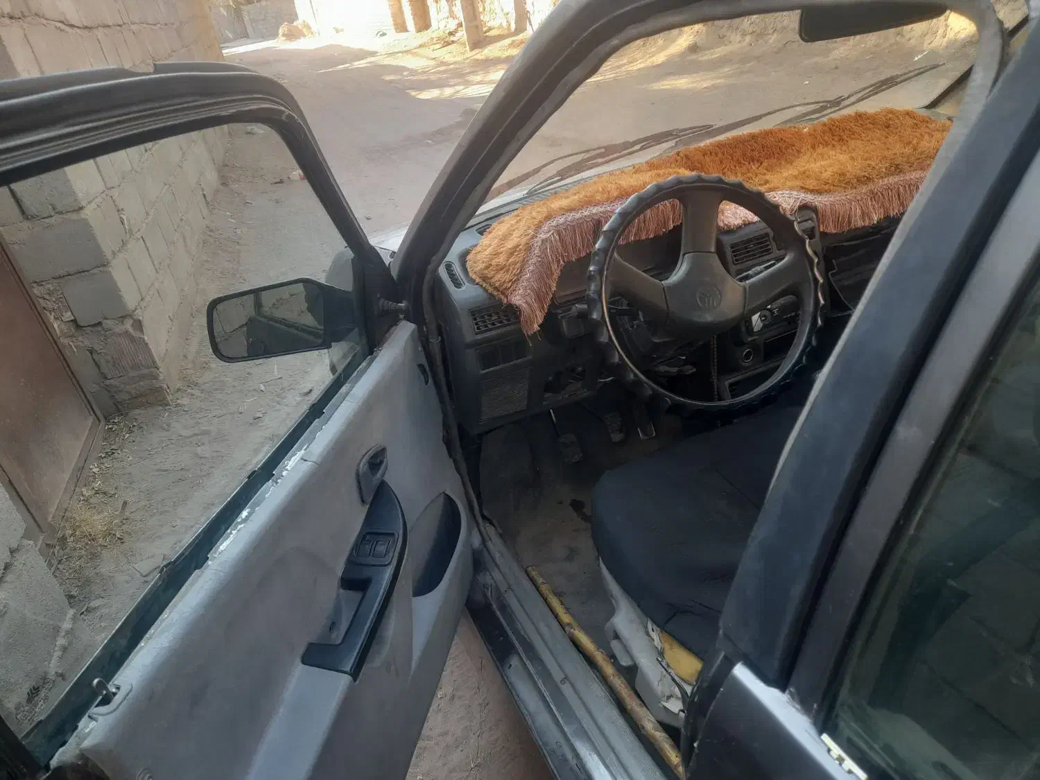 ماشین پرید|خودرو سواری و وانت|گنبکی, |دیوار