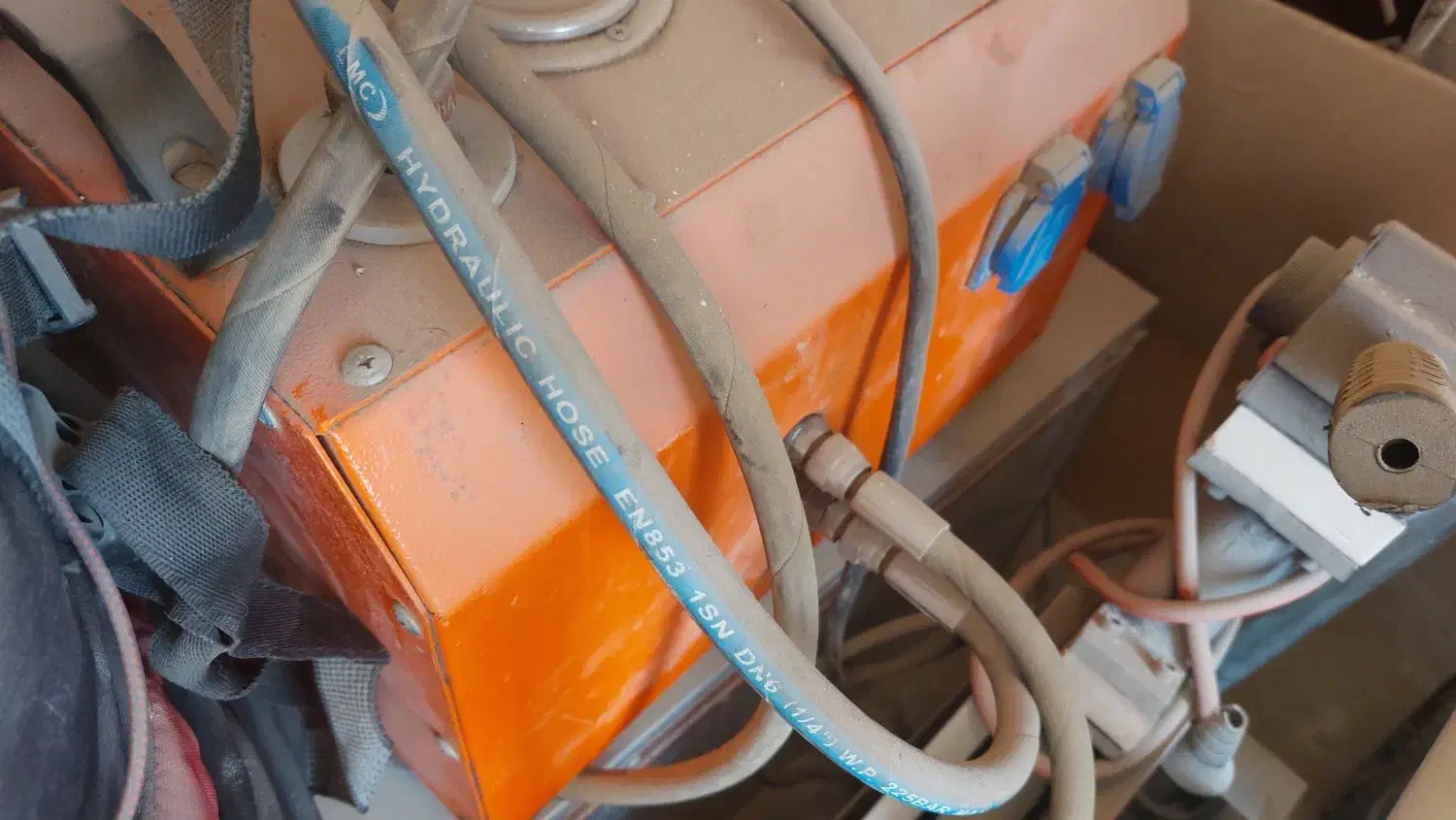 دستگاه جوش پلی اتیلن ۲۵۰|ماشینآلات صنعتی|اندیشه, اندیشه فاز ۱|دیوار