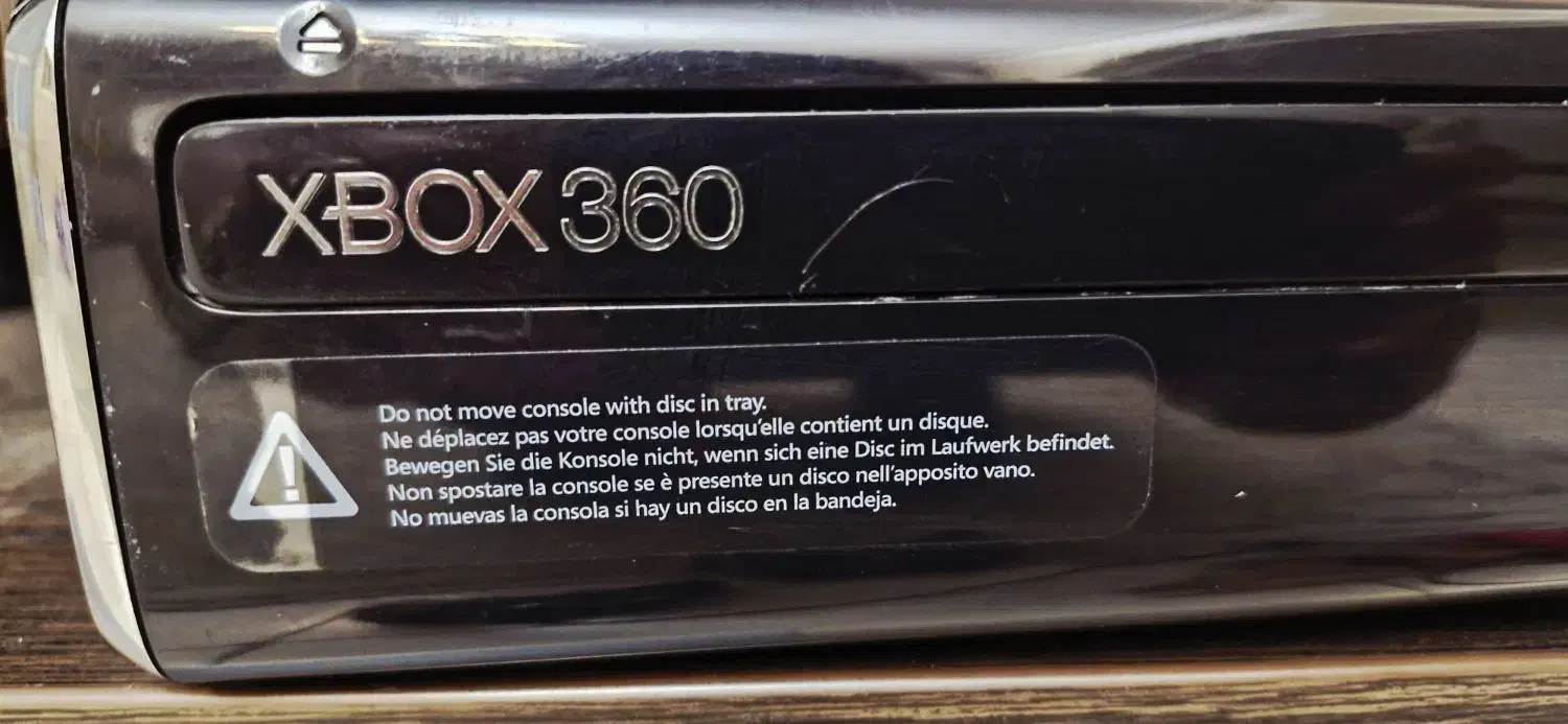 ایکس باکس 360 همراه با کینکت|کنسول، بازی ویدئویی و آنلاین|تهران, والفجر|دیوار