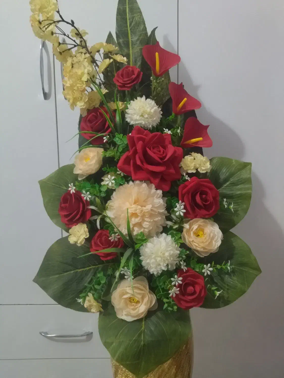 گل پایه بلند|گل مصنوعی|تربتحیدریه, شهید بهشتی|دیوار