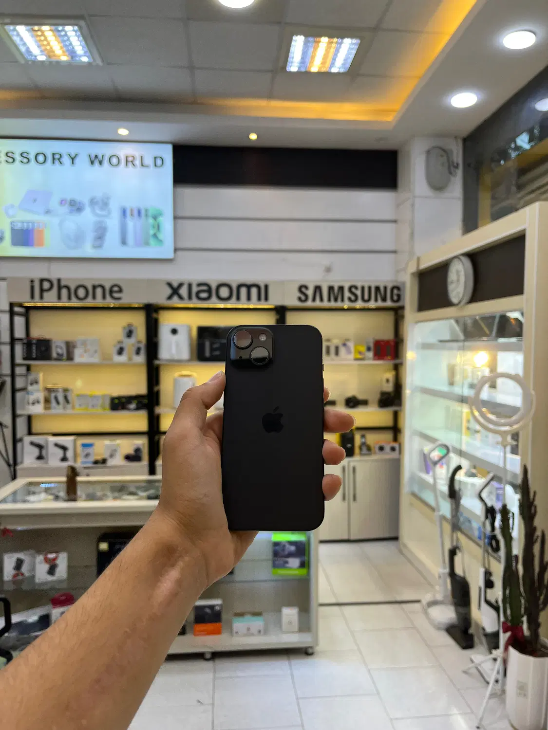 iPhone 15 normal|موبایل|ارومیه, |دیوار