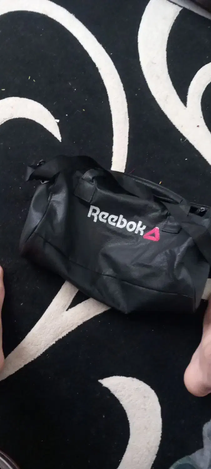 کیف ورزشی|کیف، کفش، کمربند|لاهیجان, لیالستان|دیوار