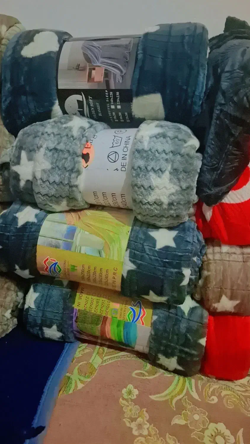 پتو یک نفره  ودونفره|رختخواب، بالش، پتو|مرودشت, ابوذر شمالی|دیوار