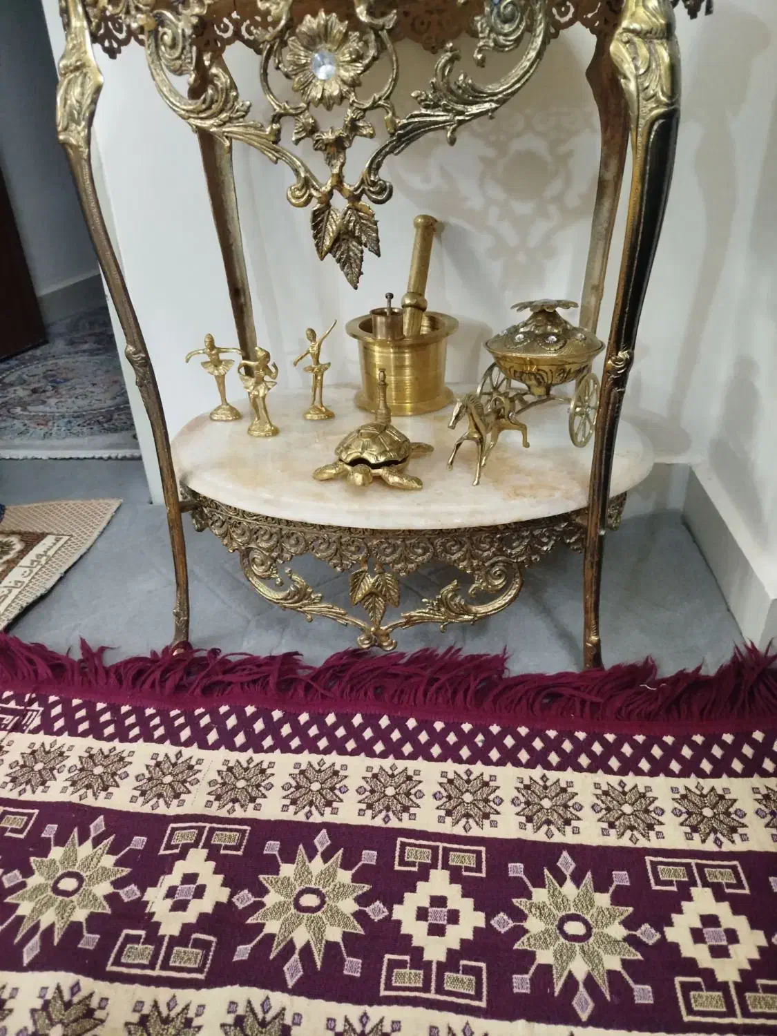 میز تلفن مجسمه گرسوز پارچ برنجی هاونگ سرویس سماور|سماور، چایساز، قهوهساز|نسیمشهر, |دیوار