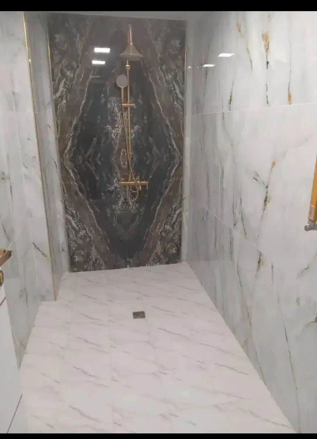 آپارتمان۲۰۰متر۳خواب تک واحد لوکس اعیانی تازه ساخت|اجارهٔ آپارتمان|ارومیه, |دیوار