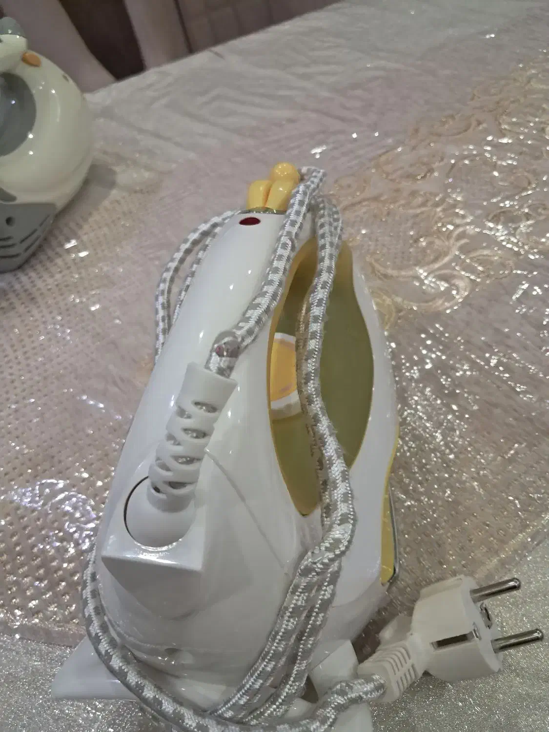 اتوبرقی درحد|اتو و لوازم اتو|اردبیل, |دیوار