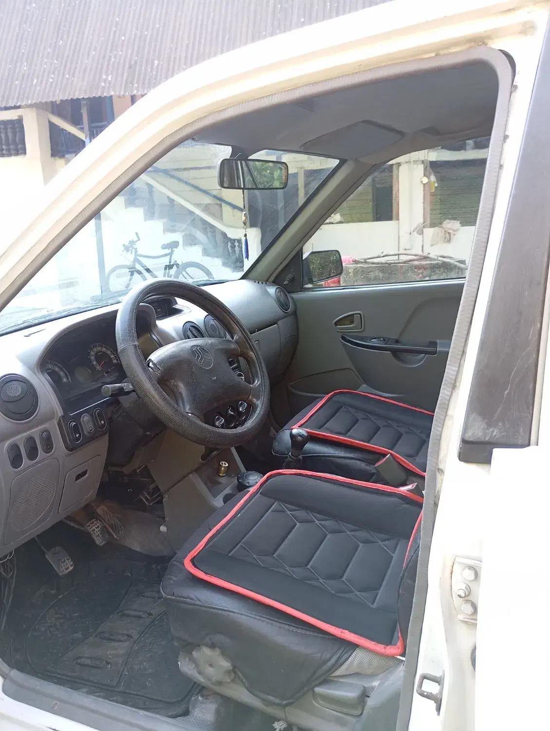 ماشین ۱۳۲|خودرو سواری و وانت|لاهیجان, کوی آزادگان|دیوار